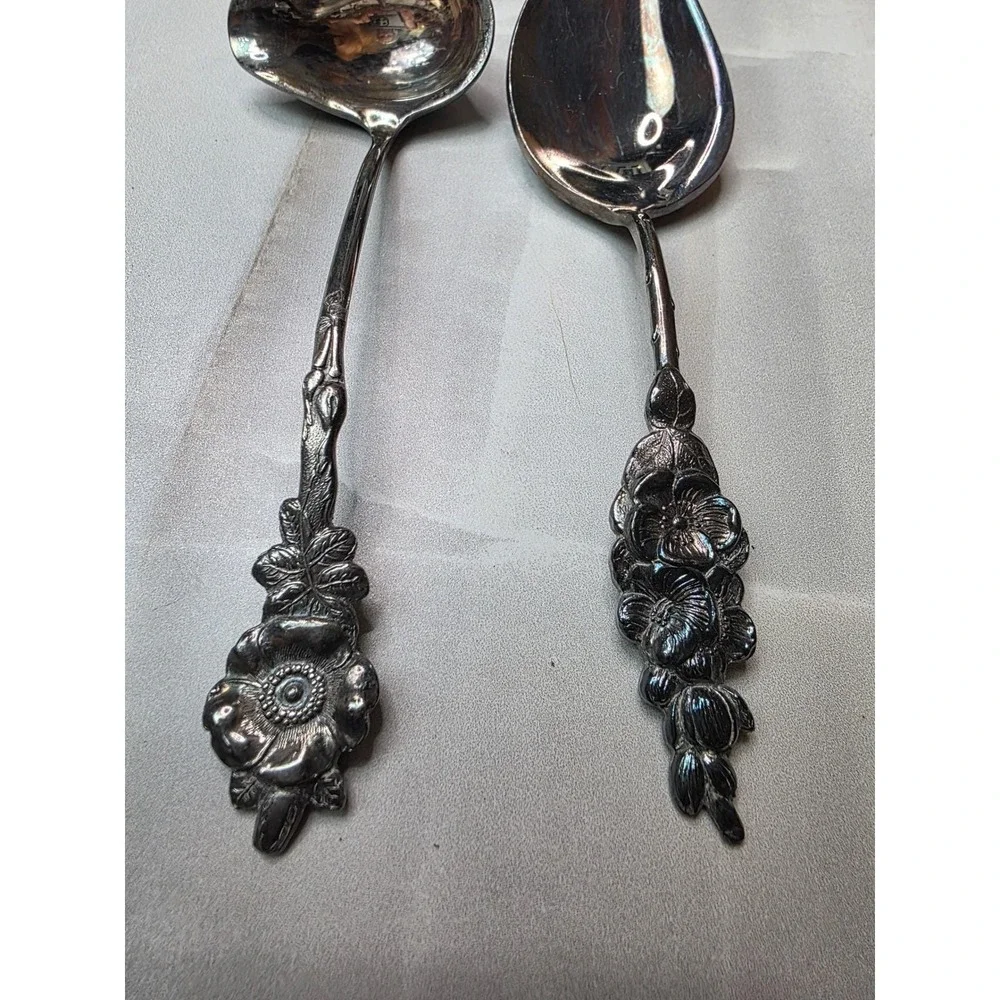 Reed & Barton Silverplate Floral Ladle and Leaf Spoon‎ Serving Set 2 Piece A6